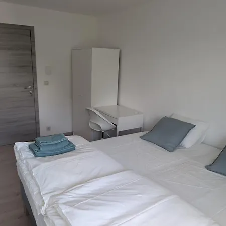 Sam Venture's 3-bedroom House Holiday home *