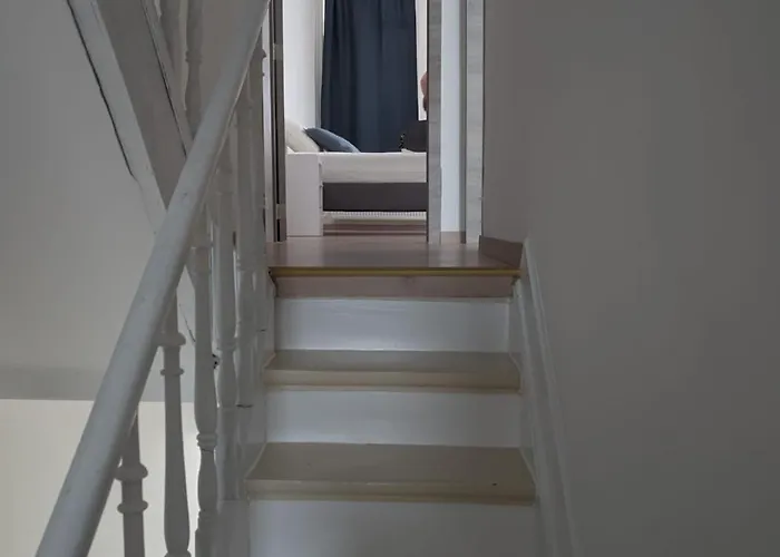 Sam Venture's 3-bedroom House Hébergement de vacances *